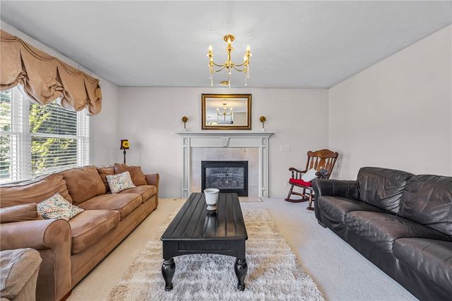 1052 Hard Rock Road, Webster, NY 14580