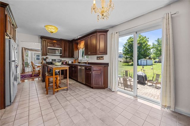1052 Hard Rock Road, Webster, NY 14580