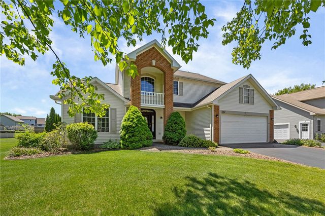 1052 Hard Rock Road, Webster, NY 14580