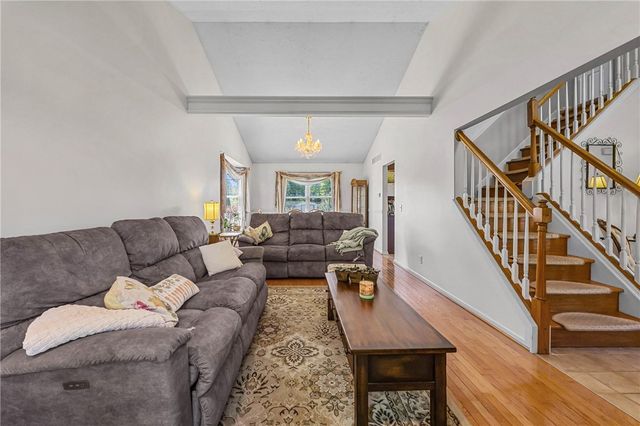 1052 Hard Rock Road, Webster, NY 14580