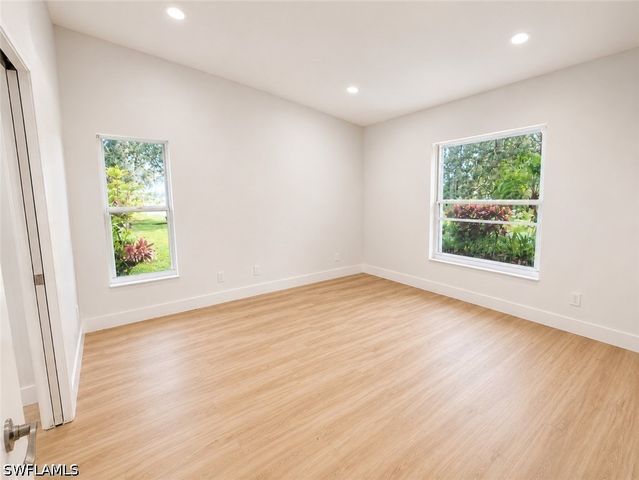 8204 Ibis Cove CIR B212, Naples, FL 34119