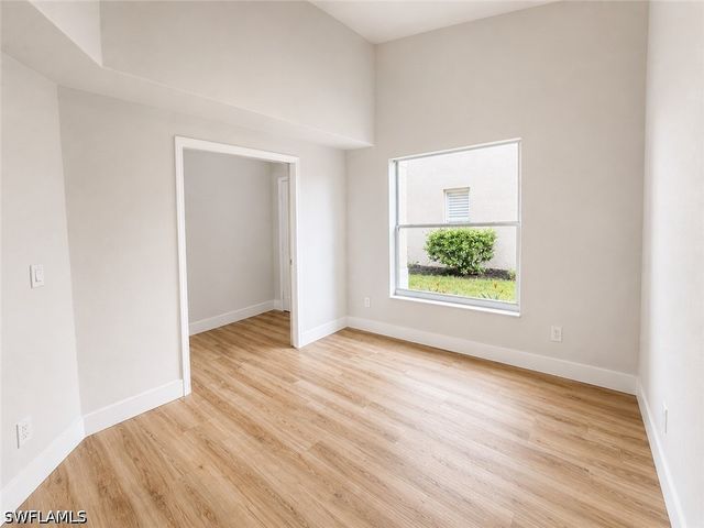 8204 Ibis Cove CIR B212, Naples, FL 34119