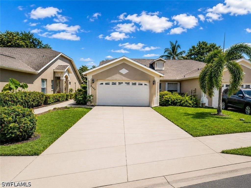 8204 Ibis Cove CIR B212, Naples, FL 34119
