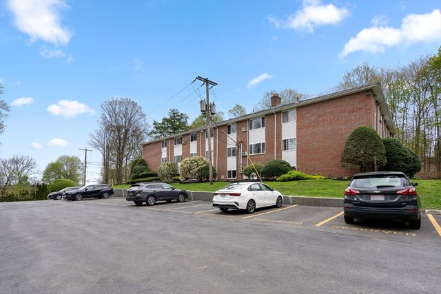 61 Fairmount St 14, Marlborough, MA 01752