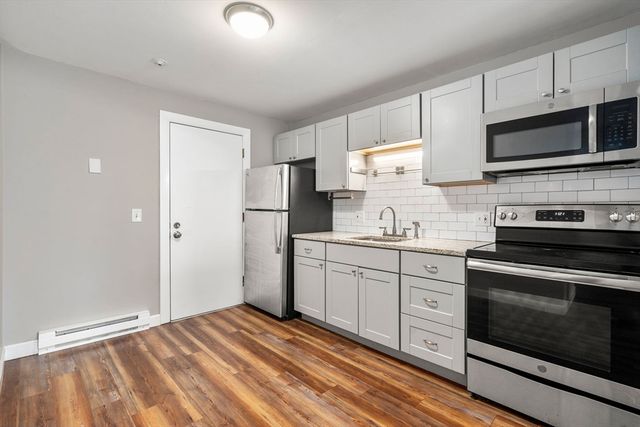 61 Fairmount St 14, Marlborough, MA 01752