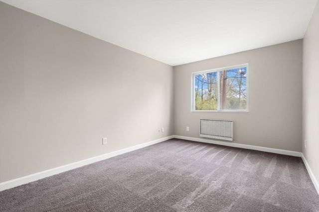 61 Fairmount St 14, Marlborough, MA 01752