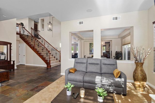 24248 Golden Mist Dr, Murrieta, CA 92562