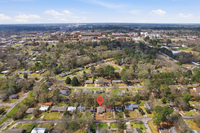 316 N 20th Ave., Hattiesburg, MS 39401