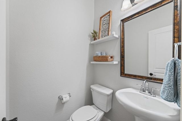 500 Ben Street, Crowley, TX 76036