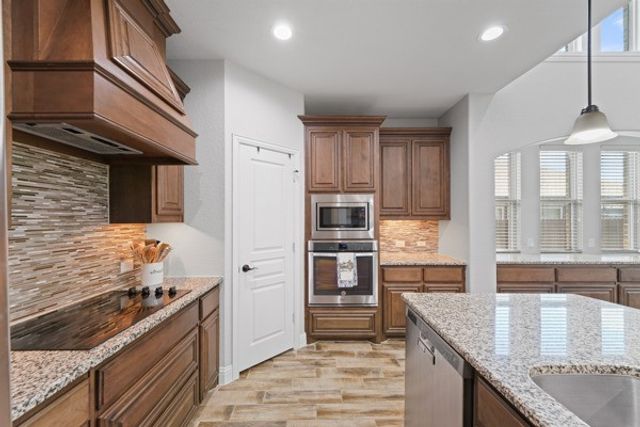500 Ben Street, Crowley, TX 76036