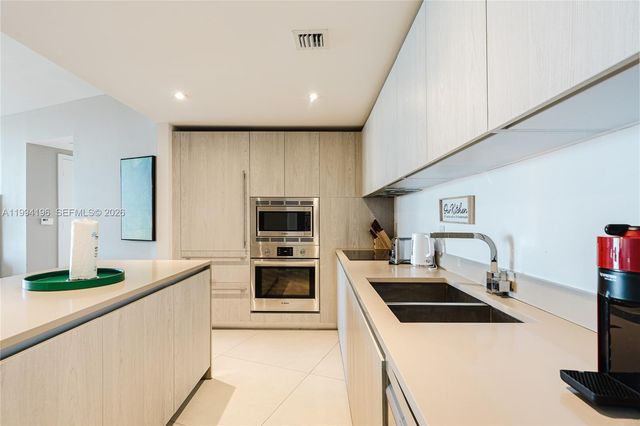 4111 S Ocean Dr 3008, Hollywood, FL 33019