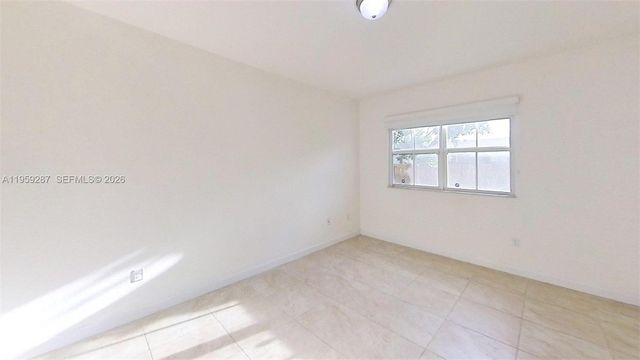 230 NW 109th Ave 103, Miami, FL 33172