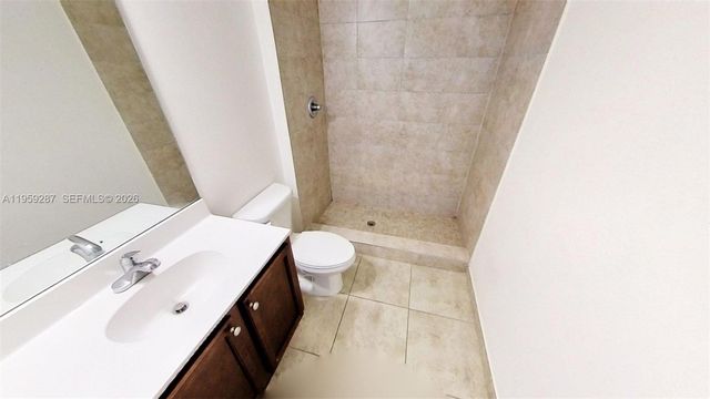 230 NW 109th Ave 103, Miami, FL 33172