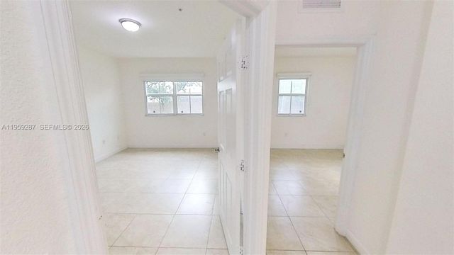 230 NW 109th Ave 103, Miami, FL 33172