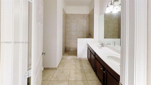 230 NW 109th Ave 103, Miami, FL 33172