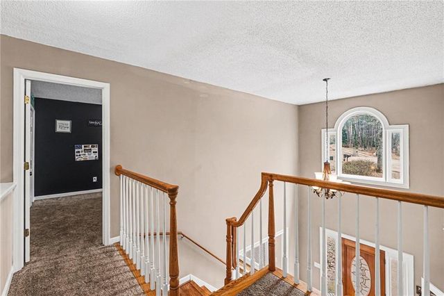 24 Hunters Glen, Carrollton, GA 30116