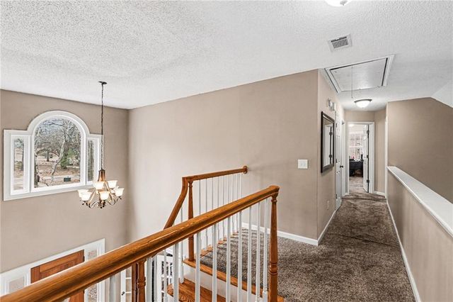 24 Hunters Glen, Carrollton, GA 30116