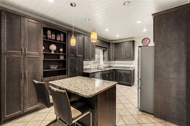 24 Hunters Glen, Carrollton, GA 30116