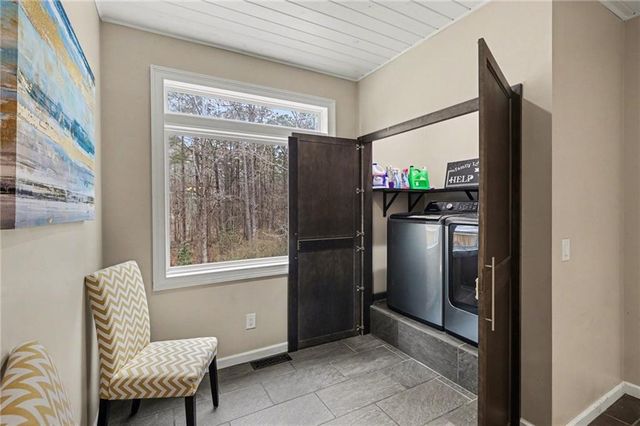 24 Hunters Glen, Carrollton, GA 30116