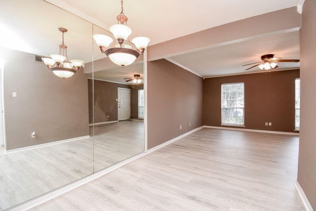5200 Arboles Drive 2, Houston, TX 77035