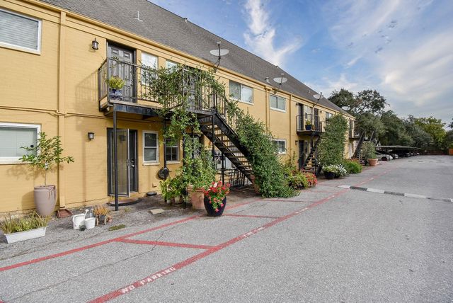 5200 Arboles Drive 2, Houston, TX 77035