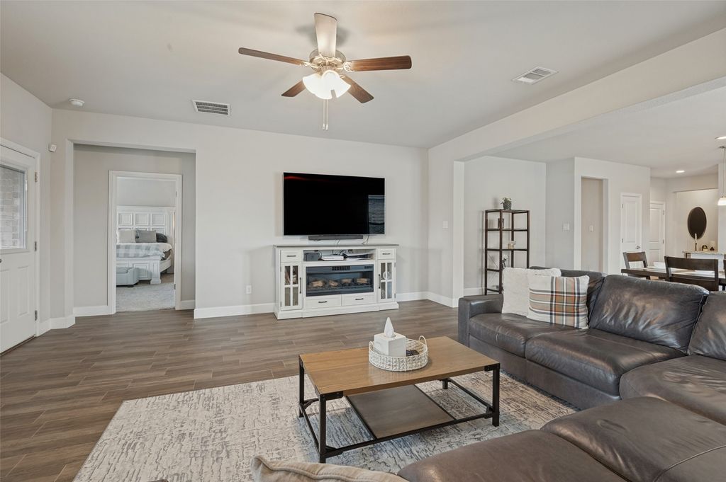 641 Grove Park Lane, Midlothian, TX 76065 — photo 5