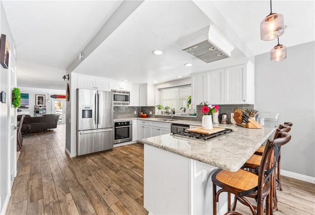 504 20th, Huntington Beach, CA 92648