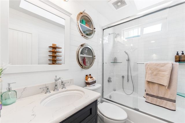 504 20th, Huntington Beach, CA 92648