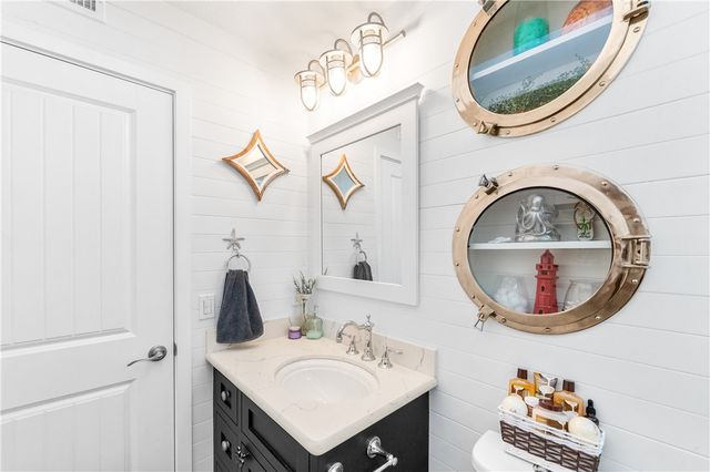 504 20th, Huntington Beach, CA 92648