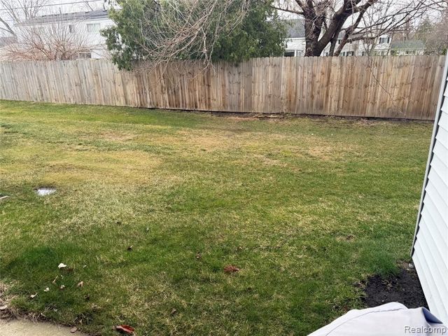 47 Rosebud Lane, Mount Clemens, MI 48043