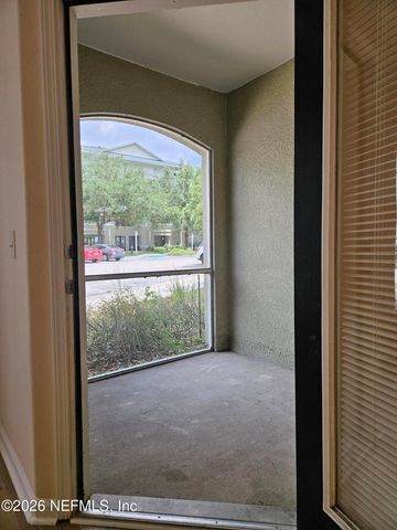 8290 GATE Parkway 806, Jacksonville, FL 32216