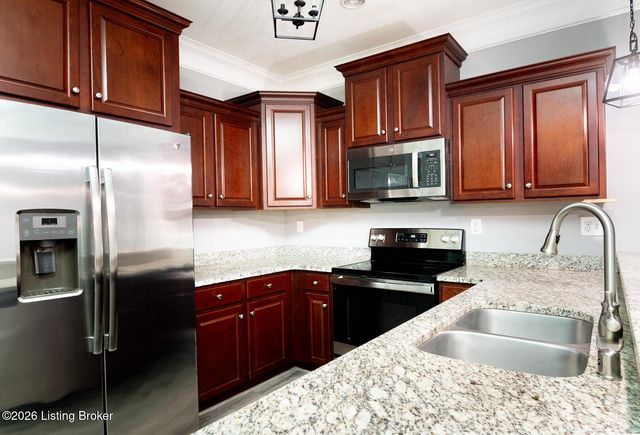 117 Treslyn Way, Louisville, KY 40245