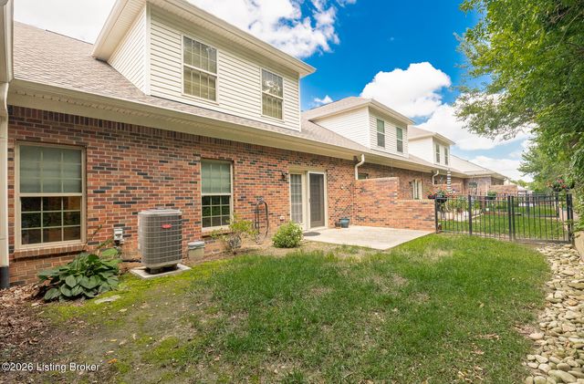117 Treslyn Way, Louisville, KY 40245