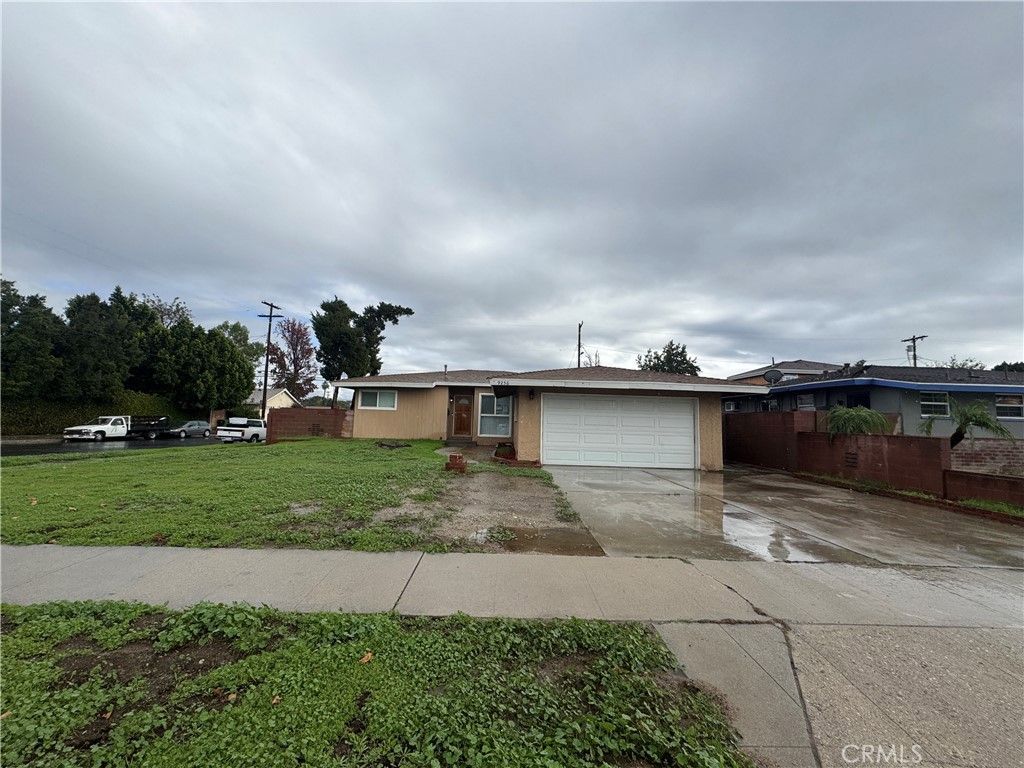 9256 Swinton Avenue, North Hills, CA 91343