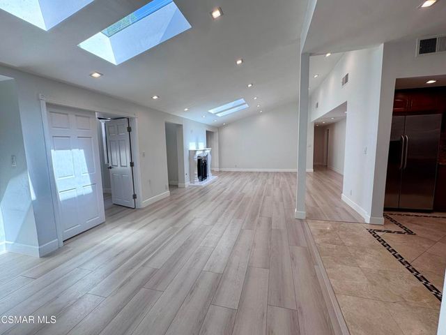 20445 Miranda Street, Woodland Hills, CA 91367