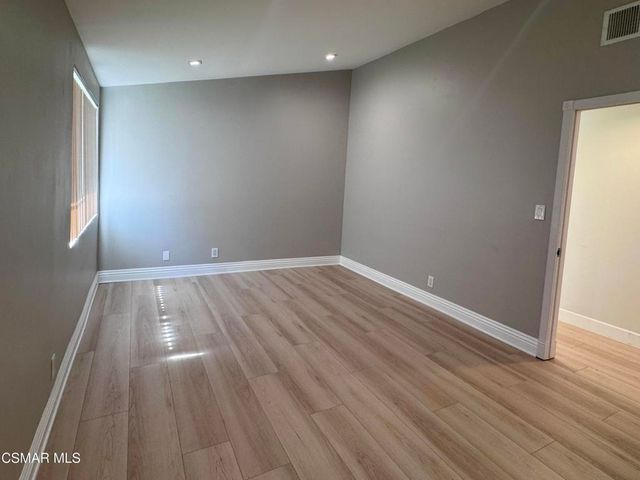 20445 Miranda Street, Woodland Hills, CA 91367