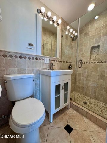 20445 Miranda Street, Woodland Hills, CA 91367