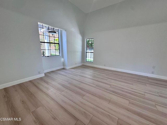 20445 Miranda Street, Woodland Hills, CA 91367