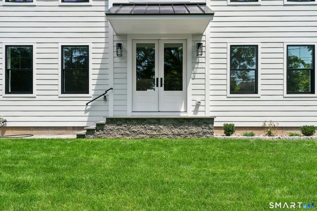 36 East Main Street, Westport, CT 06880