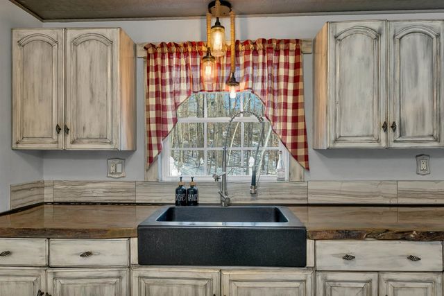 36 Pearson Road, Alton, NH 03809