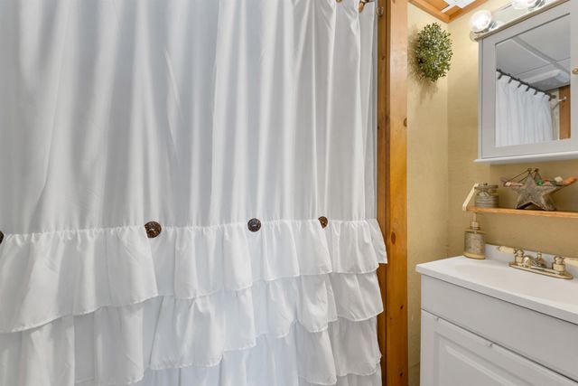 36 Pearson Road, Alton, NH 03809