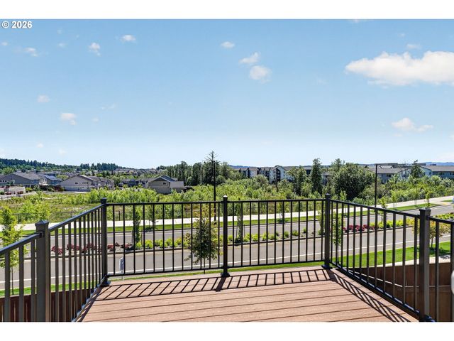 16932 Sw LORIKEET Ln, Beaverton, OR 97007