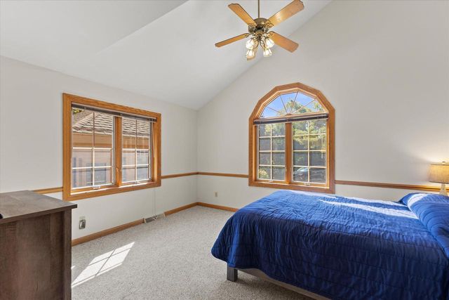S57W29537 Saylesville ROAD, Waukesha, WI 53189