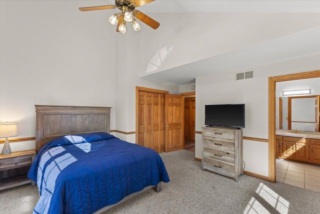 S57W29537 Saylesville ROAD, Waukesha, WI 53189