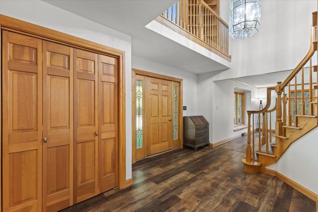 S57W29537 Saylesville ROAD, Waukesha, WI 53189