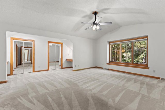 S57W29537 Saylesville ROAD, Waukesha, WI 53189
