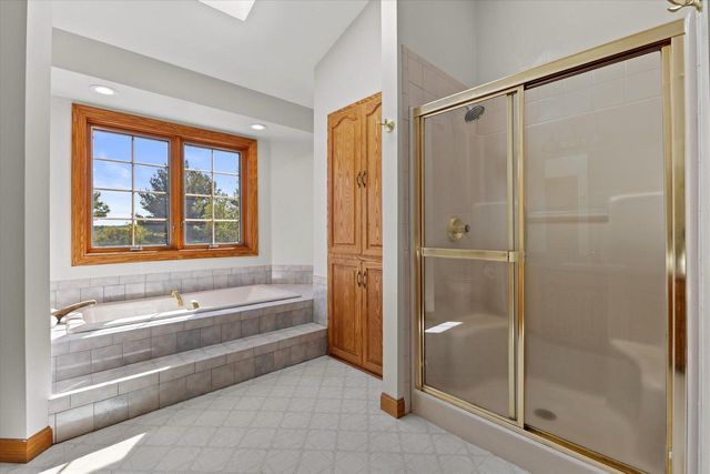 S57W29537 Saylesville ROAD, Waukesha, WI 53189