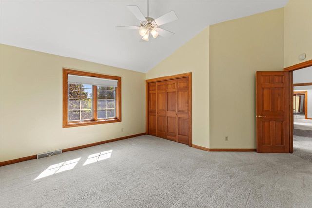 S57W29537 Saylesville ROAD, Waukesha, WI 53189