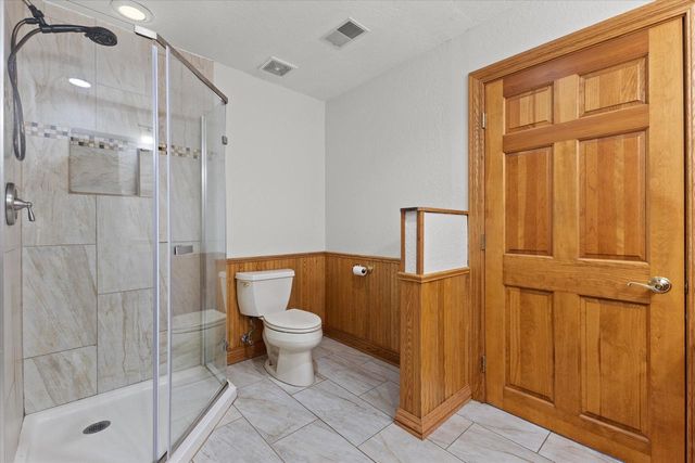 S57W29537 Saylesville ROAD, Waukesha, WI 53189