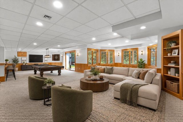 S57W29537 Saylesville ROAD, Waukesha, WI 53189